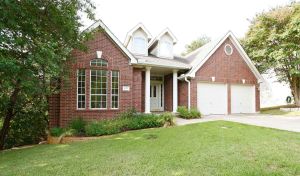 front use - 6511 twin creek